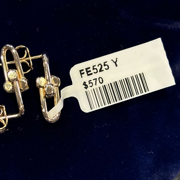 🌟 14k Gold Double Link Drop Earrings🌟 - Picture 7 of 7